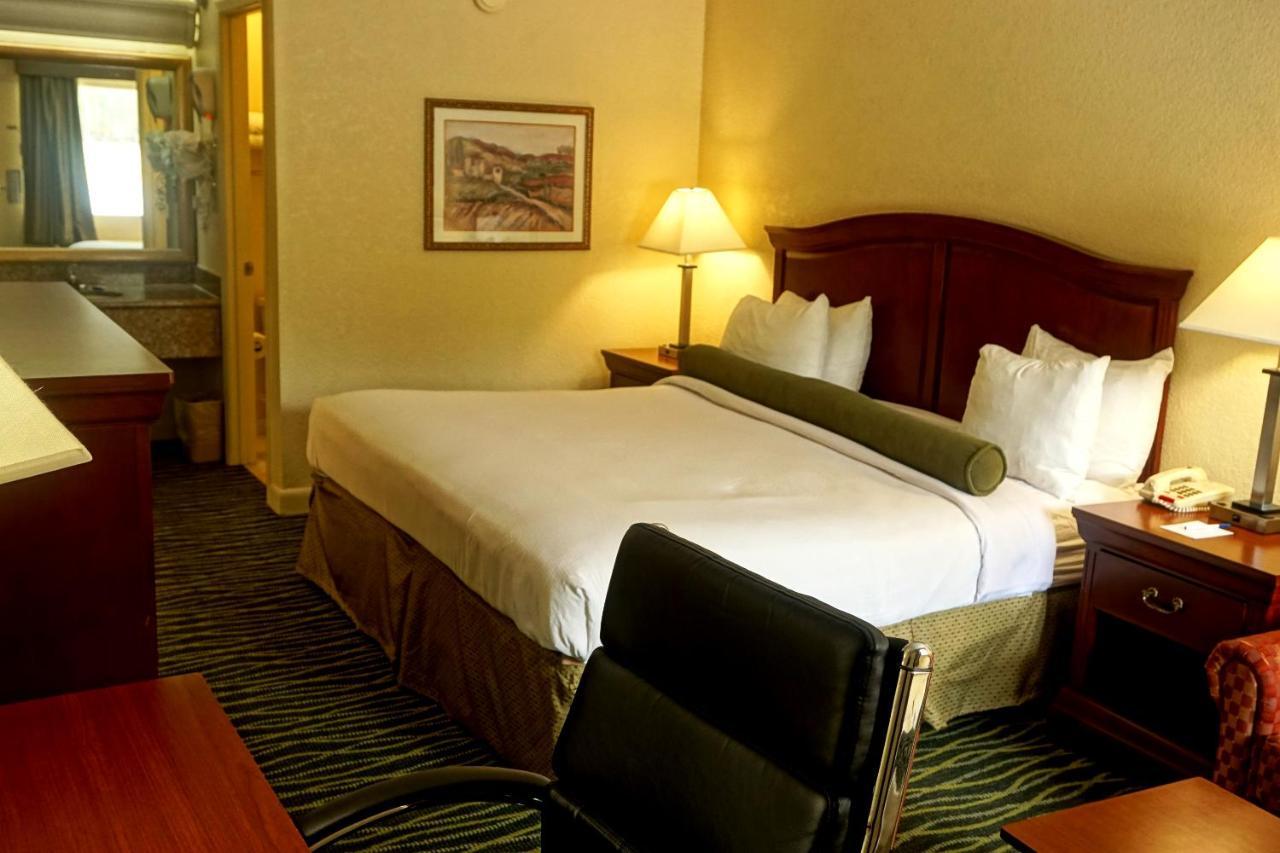 Best Western Point South Yemassee Extérieur photo